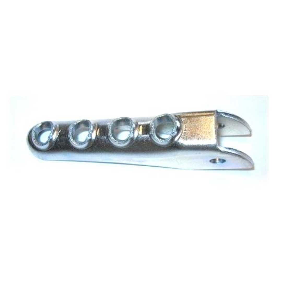 PASSENGER FOOTREST (IRON)