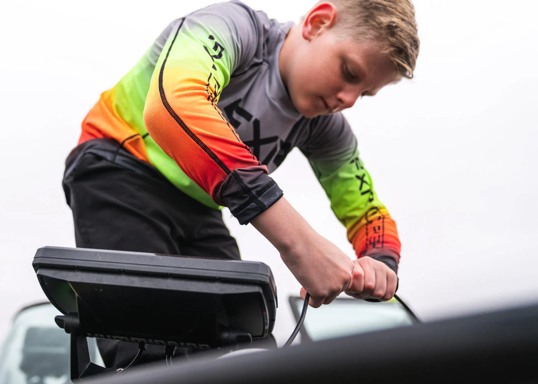 YTH ATTACK UPF LONGSLEEVE 22 GREY/INFERNO