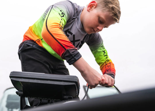 YTH ATTACK UPF LONGSLEEVE 22 GREY/INFERNO