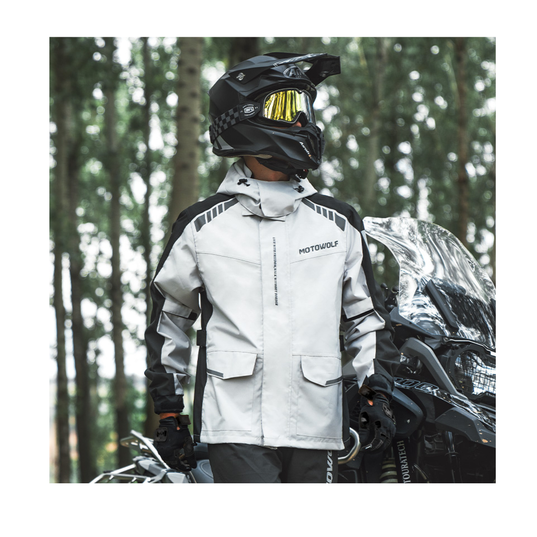 MOTOWOLF PREMIUM WATERPROOF MULTIS RAINCOAT WITH SHOE COVER AND CARRY POUCH