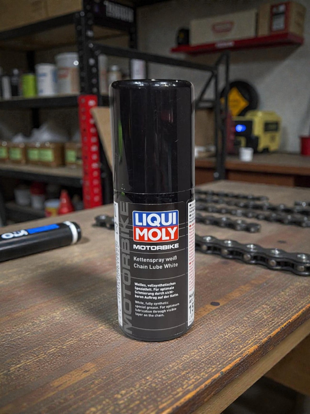 LM Chain lube spray white