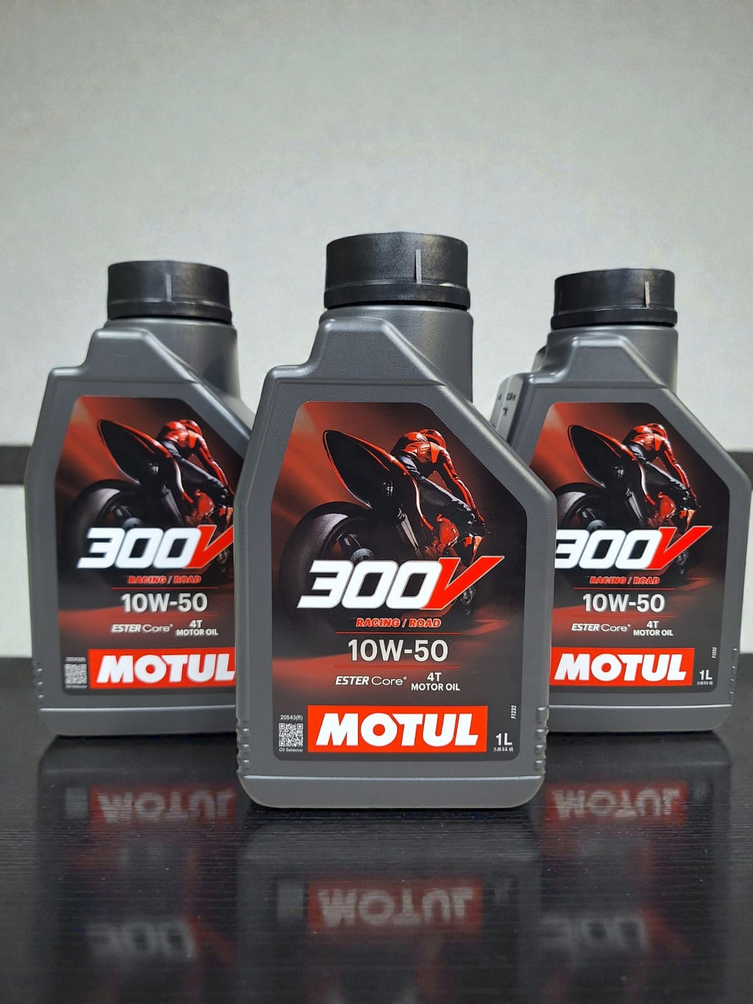 Motul 300V 10W50 4T Road Racing Motor Oil 1L