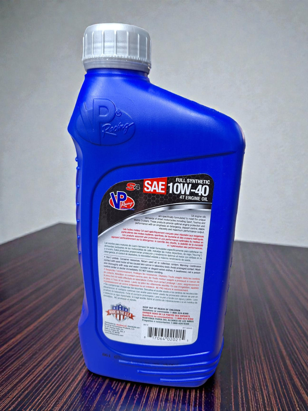VP S4 1000 FOUR STROKE ENGINE OIL-FULL SYNTHETIC STREET FORMULA SAE 10W-40